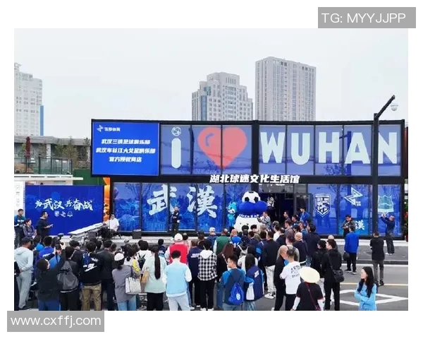 球迷文化的多元面貌与情感表达:全球视野下的热爱与归属感探析 球迷文化的多元面貌与情感表达:全球视野下的热爱与归属感探析